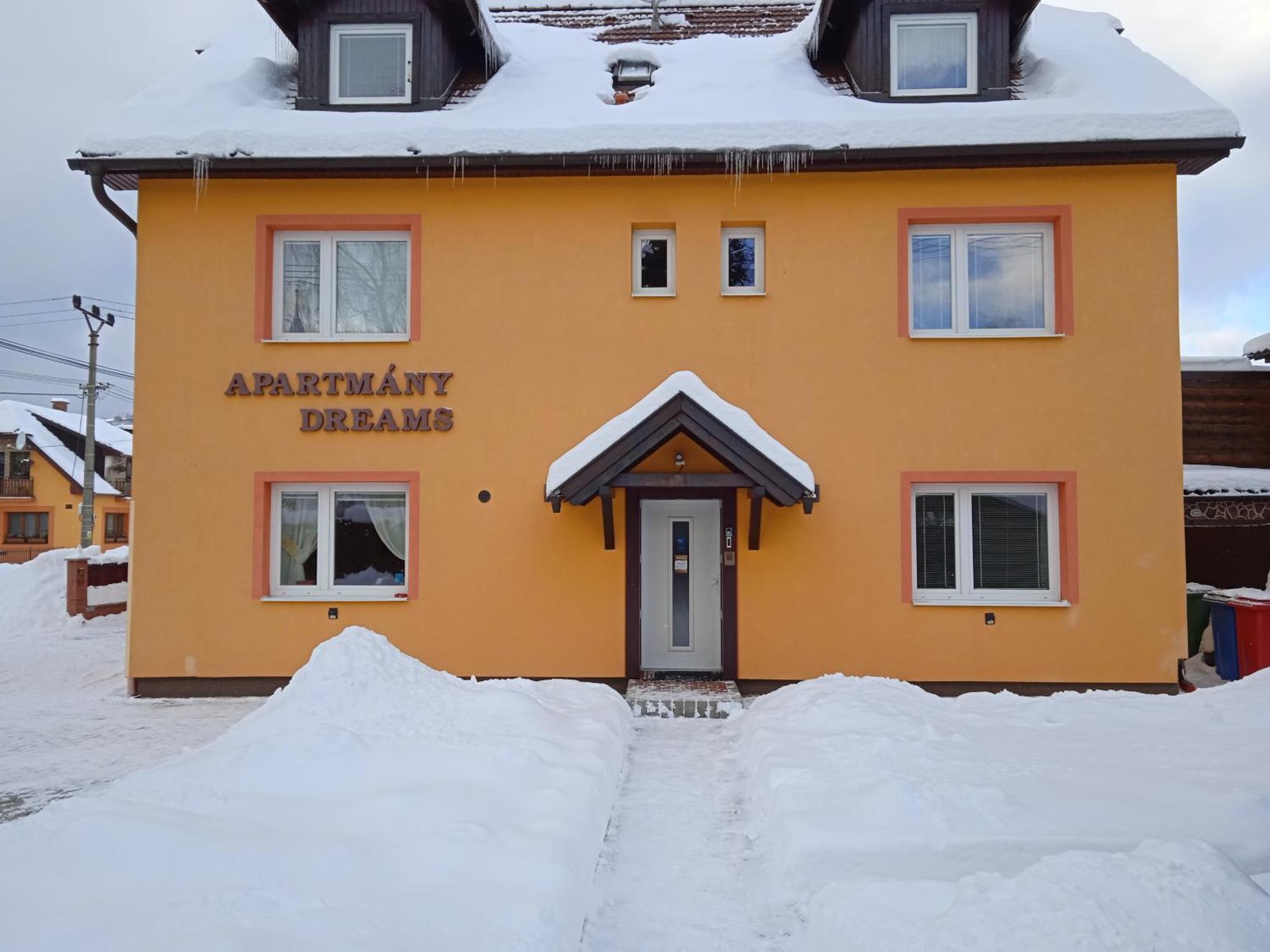 Bešeňová Apartmany Dreams المظهر الخارجي الصورة